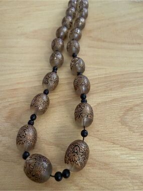 Vintage 1990s Frosted Grey Chunky Glass Bead Necklace Black & Gold Floral Motif